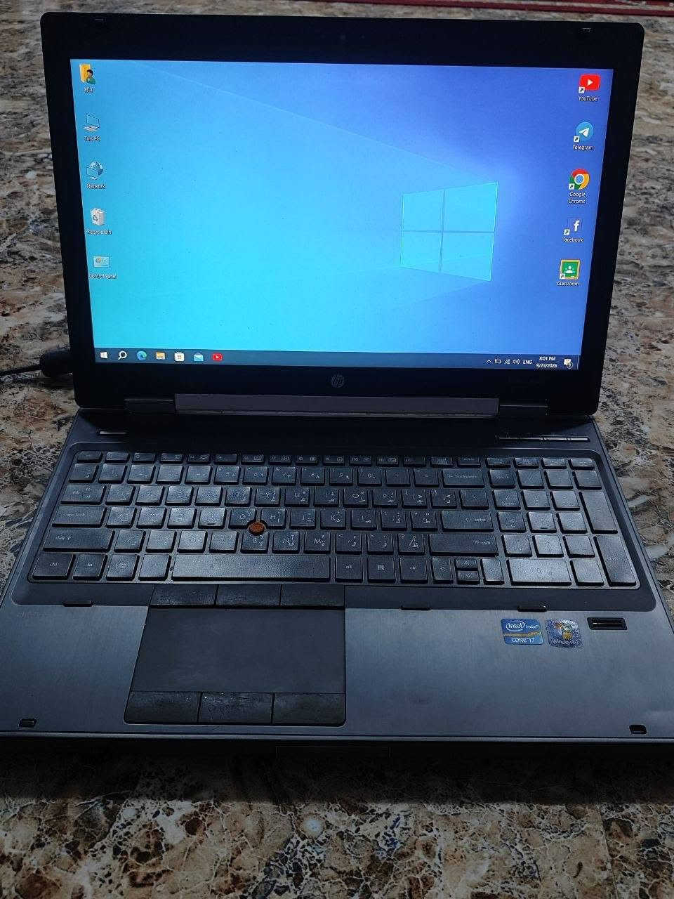 لابتوب hp للبيع
المعالج ci7 الجيل الثاني 
هارد 500 hdd. رام 8 
شاشه حجم كبير 15 
كيبورد عربي انكليزي وارقام وكامراه وصوت مرتب
مناسبه للدراسه والتصفح 
وياها جنطه و شاحنه 135 واط 
مكاني بغداد ***********

نص مكتوب في الصور:
- Voice boost
- Ambient mode
- Annotations
- Subtitles/CC
- Off
- Sleep timer
- Playback speed
- Normal
- Quality
- 2160p 4K
- Control Panel > System and Security > System View basic information about your computer Windows edition Windows 10 Education © Microsoft Corporation. All rights reserved. System Processor: Intel(R) Core(TM) i7-2620M CPU @ 2.70GHz 2.70 GHz Installed memory (RAM): 8.00 GB System type: 64-bit Operating System, x64-based processor Pen and Touch: No Pen or Touch Input is available for this Display Computer name, domain, and workgroup settings Computer name: DESKTOP-LEDU2EK Full computer name: DESKTOP-LEDU2EK Computer description: Workgroup: WORKGROUP Windows activation Windows is not activated. Read the Microsoft Software License Terms Product ID: 00328-00000-00000-AA309