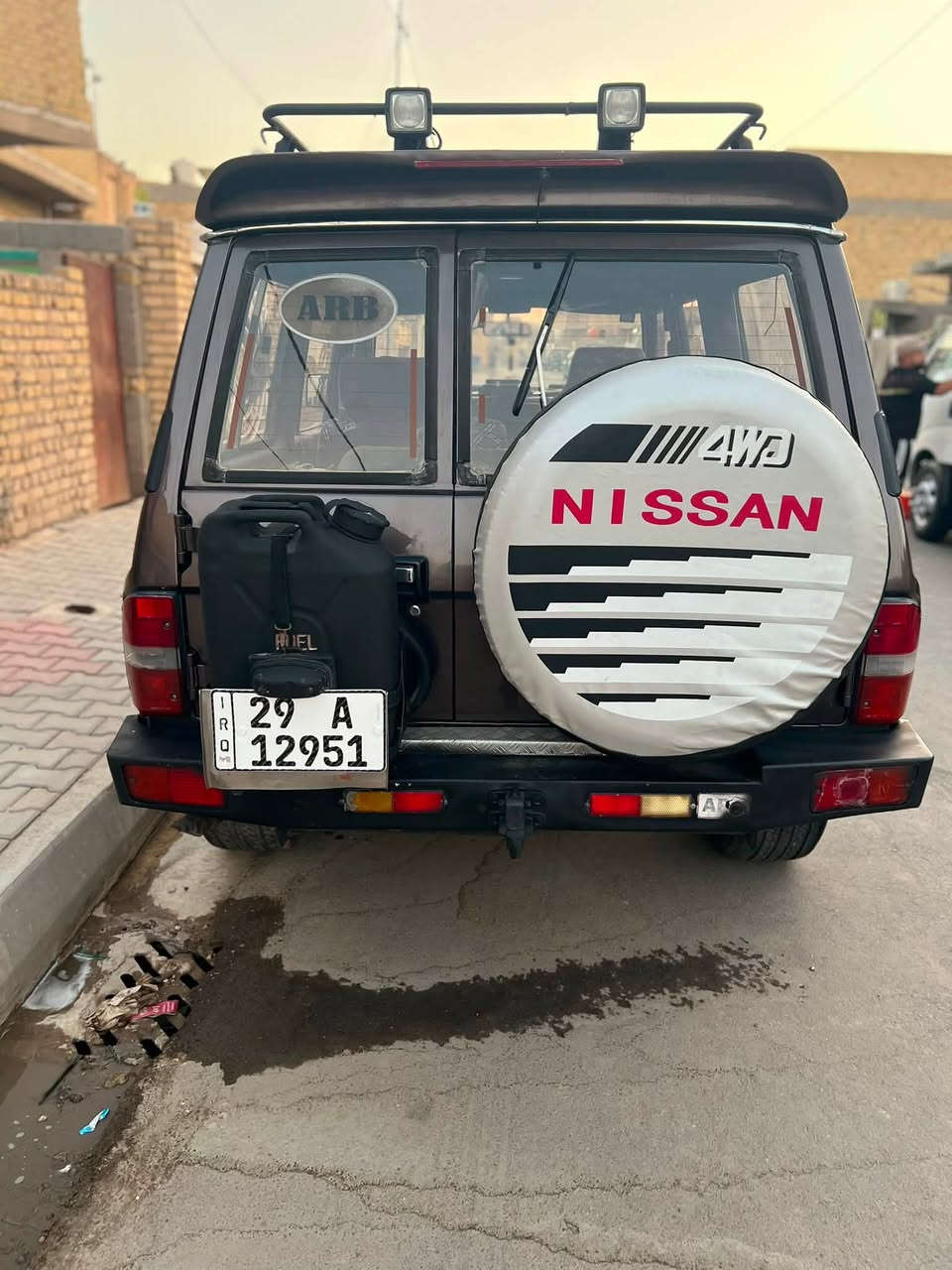 نيسان باترول سوبر سفاري فول مواصفات
لون مميز
موديل 1992
مكينه 4500 كابريتر
منضومه غاز 120 لتر
ثلاث قطع تبريد
دفلوك
باسمي رقم إنكليزي 
كلشي شغال بيها من الدعامية للدعاميه 
العنوان واسط كوت
السعر 83 ورقه
***********
