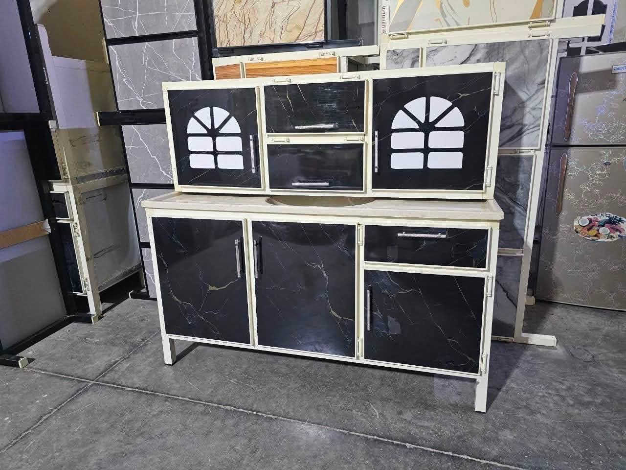 ✨ جددي مطبخج بأرقى كاونتر مودرن من شركة بغداد✨
🔹 المميزات: خامات درجة أولى، مقاوم للمي والرطوبة، وبتقسيمات داخلية واسعة تشيل كل أغراضج.
🔹 الخدمات: توصيل وشد لكل المحافظات + ضمان حقيقي.
🔹 الأمان: الدفع بعد الفحص والاستلام لباب البيت 🤝.
السعر والقياسات: [كل موديل واله سعره ]
📥 للحجز: راسلينا على الخاص فوراً، او مرساله عبره الواتساب wa.me/*********** أو زورنا عبره صفحتنا الفيس بوكً
