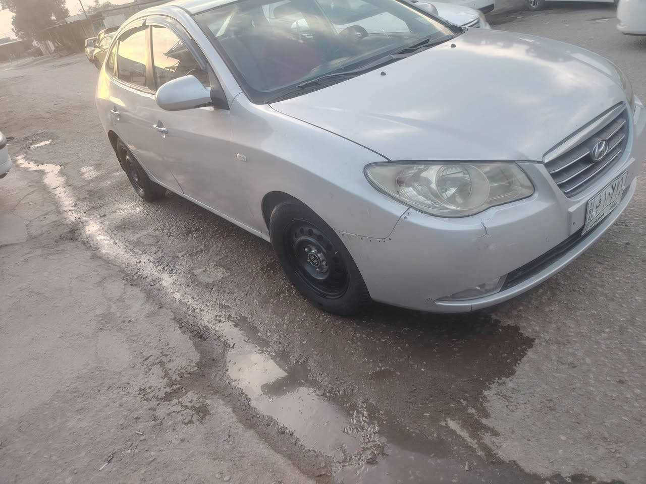 السلام عليكم لنترا ٢٠٠٧ رقم بغداد مكينه ٢٠٠٠ مكينه وكير مكفولات تخم تاير صدر جديد كهربائيات كله غرفه حلوه بيه حدريه مبدله مصبوغه عام مكفوله لغود شواصي وحوض السعر ٧٠ لاتصال ***********
