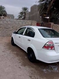 افيو ٢٠١٠ • صبغ بسيط • تاير مثقوب