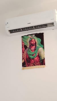 سبلت يورك 2طن  تبريد فقط بدون تدفئه  سعره 350او بي مجال. بصيط  +. بوار...