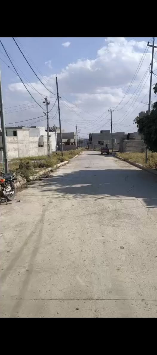 بيت للبيع حي الملايين الثانيه المساحه 200 متر تقطيع السائق البيت كامل الجهاز فول زيراء السعر 150 وبي مجال اي استفسار على الارقام التاليه
***********
***********
