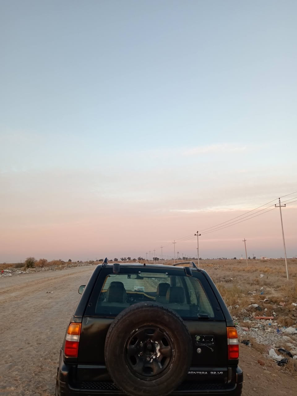 السلام عليكم ازوزا اوبل مونتيرا موديل 2001 رقم أربيل مصطره للبيع السياره كامله مكمله من كل شي تبريد ثلج كهرباء كلها فول ماعدا الكير بيه خلل أبيعها كيرها عاطل وينخصم من السعر سعرها 45 وبيها مجال واسط الصويره للاستفسار الاتصال ممتواجد على النت *********** ♕***********

