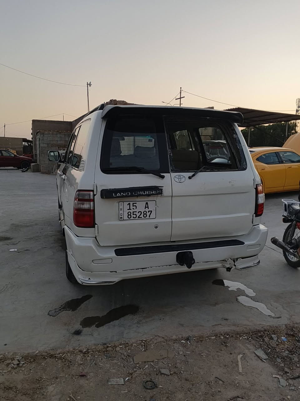لاندكروزر • مصفحة اصل • ٢٠٠٦
