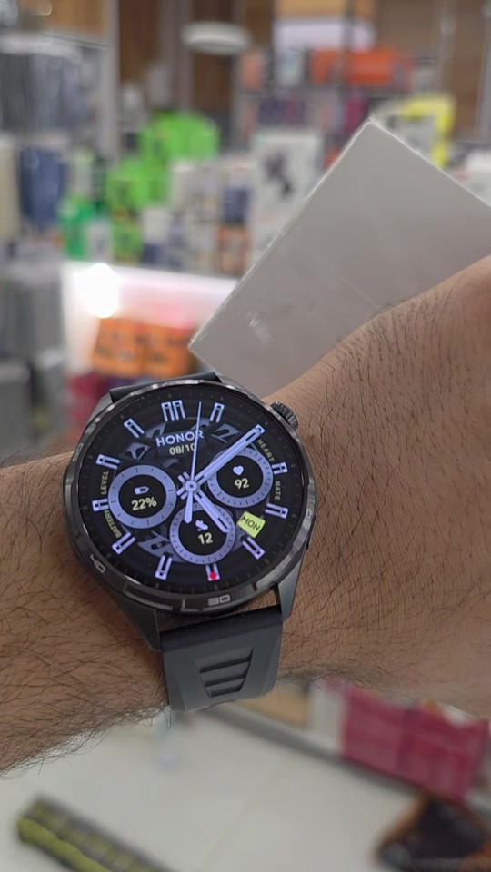 الساعة الجديدة من هونر  Honor watch 6 أبرز مواصفات الساعة ⌚️  - 3000 سطوع AMOLED 1.46 شاشة - مراقبة القلب - SpO2 - النوم - تقييم مخاطر ضغط الدم - 120 وضع رياضي - مقاومة الماء 5ATM-IP69 - اشعارات & مكالمات - اقتران بجهازین - دعم GPS  - اندروید & ايفون - البطارية : 80mAh س - 17 يوم استخدام طبيعي - 35 يوم استخدام خفيف. سعرها 245000 ✅️ متوفر توصيل لكل المحافظات ✈️  ***********
