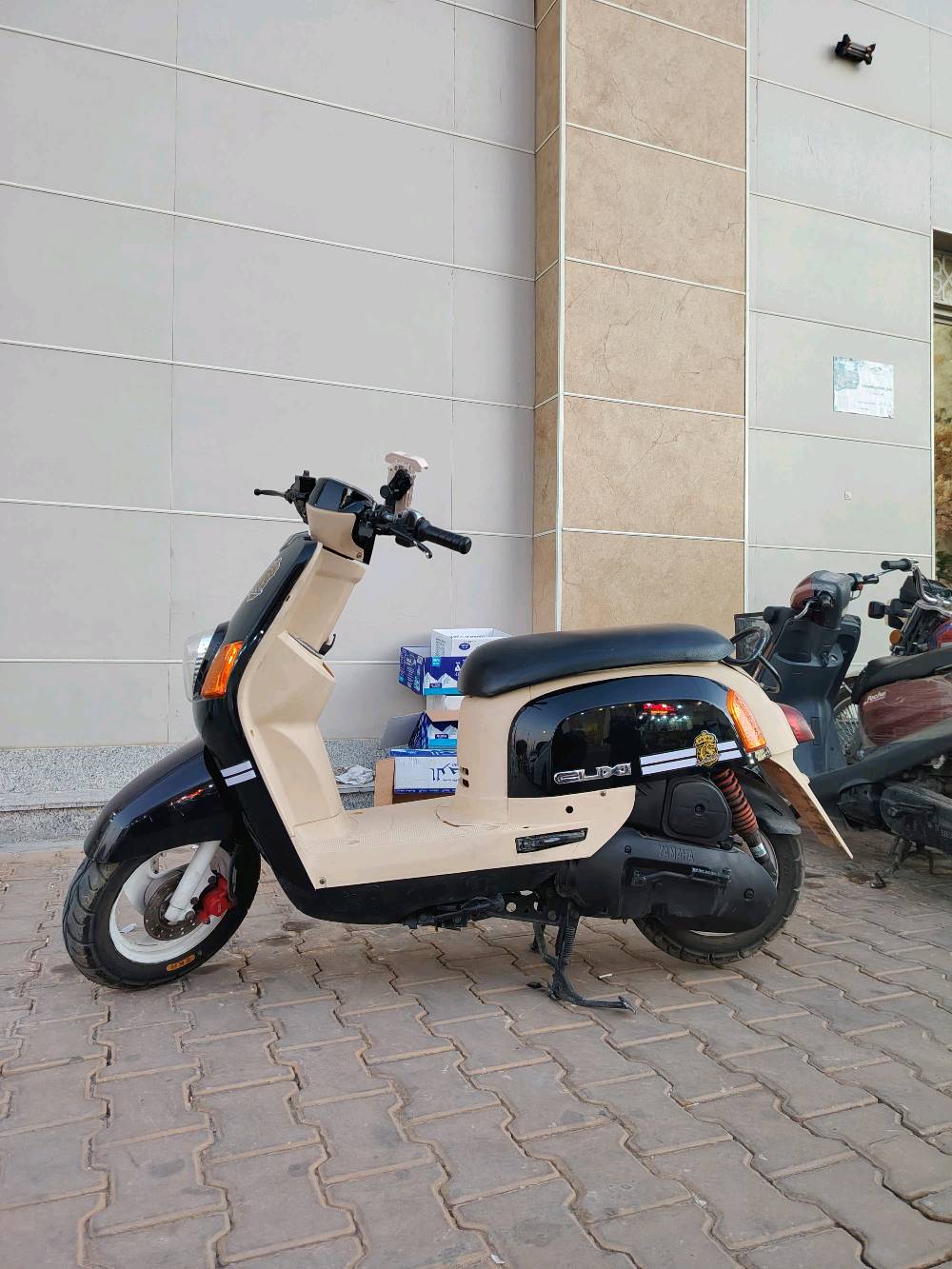 بوليس جديده لبيع سعر 900 كربلاء