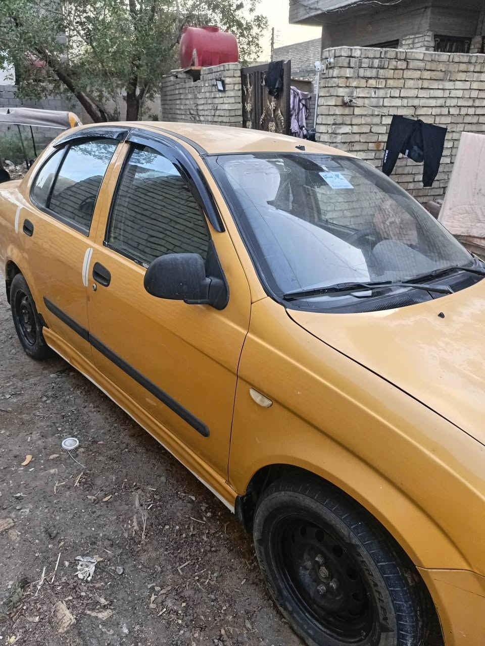 السلام عليكم تايبا موديل 14 مكينه  بيها خيط بدون تنقيص وبيها خياس قليل سنويه ساقطة صار 5 اشهر السياره جاهزة باسم نسيبي شرط التحويل گبل اسوي عقد مروري السعر 25 وبيها مجال بسيط مكاني العبيدي ***********
