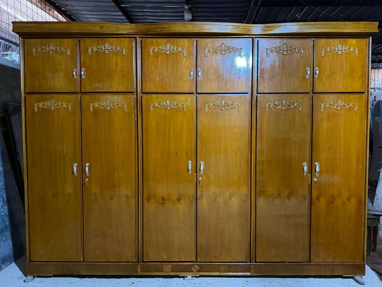 سلام عليكم غرفة ٦بوب طابقين صاج مسرح السعر ٨٥٠.
{***********}
{***********}
