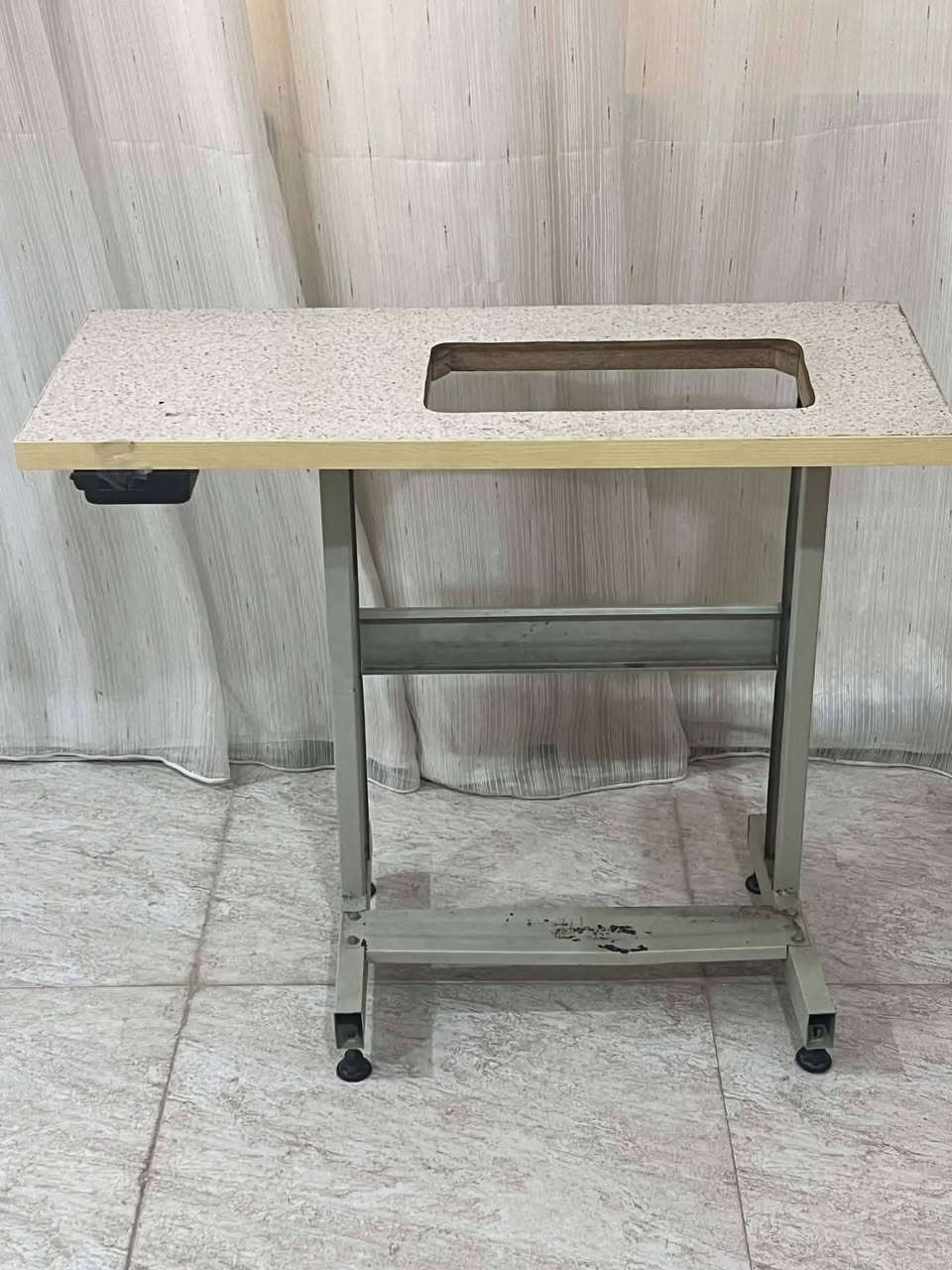 السلام عليكم... مكينه للبيع هي والميز نوعيه ريكر الماطور ميشتغل للاستفسار الاتصال بالرقم... ***********

