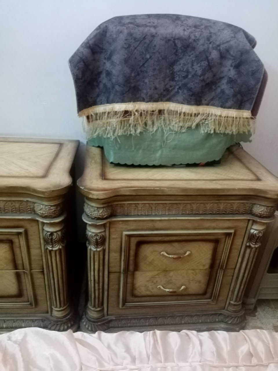 غـرفـه نـوم  للبيـع مستعمله ماليـزي النظافه 80% 
العنوان موصل حي السماح 
@إشارة ***********
