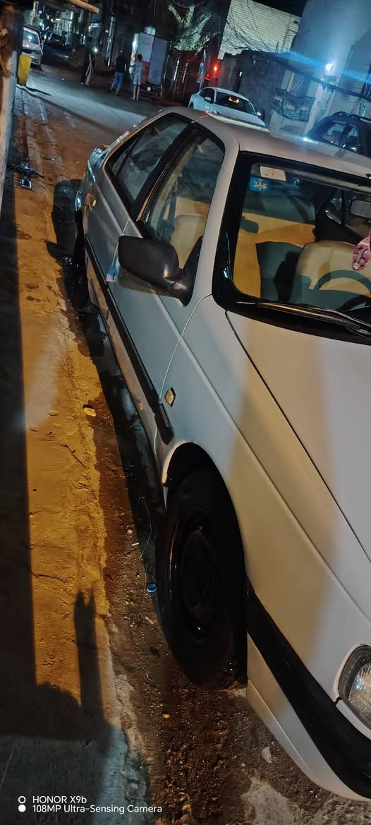 سياره بيجو 405 جديده بمعنه الكلمه تخم تاير حداديه مكينه وكير مكفولات السياره باسمي رقم نكليزي مكاني نجف السعر37 وبيها مجال السياره مال جناي تجي وشوف ***********
