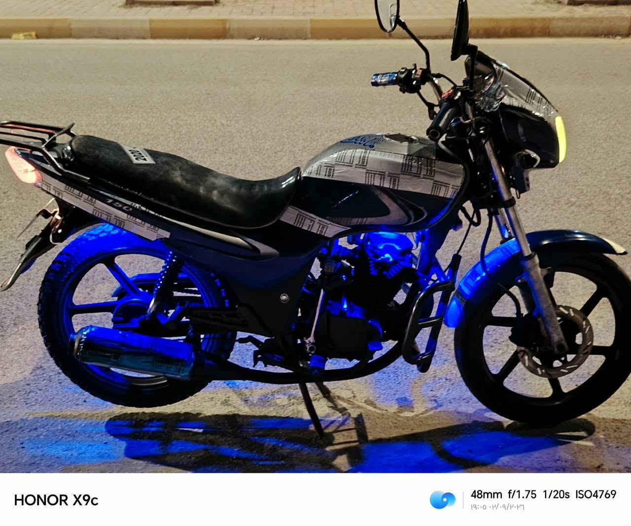 سايم للبيع موديل 17
كهربائياًت شغاله صلف + هندر 
نظافه ميحتاج اشرح..السعر 570بي مجال الطيبين 🤍
محرك ناعم وحلوو🤍
***********☎️
