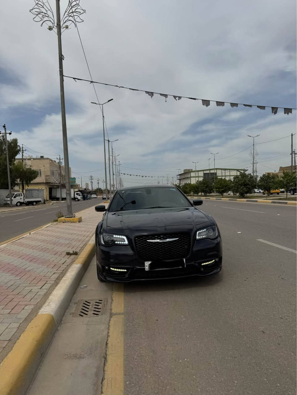 السلام عليكم للبيع اوباما 18 s فول 1/1 مواصفات s رقم كربلاء مميز  ب اسمي ماشيه 95mi مكان السياره كربلاء السعر 230 وبيها مجال قليل السياره بدون ايرباك الحادث خشم البنيد صور الحادث عل خاص لل استفسار *********** كربلاء, العراق

