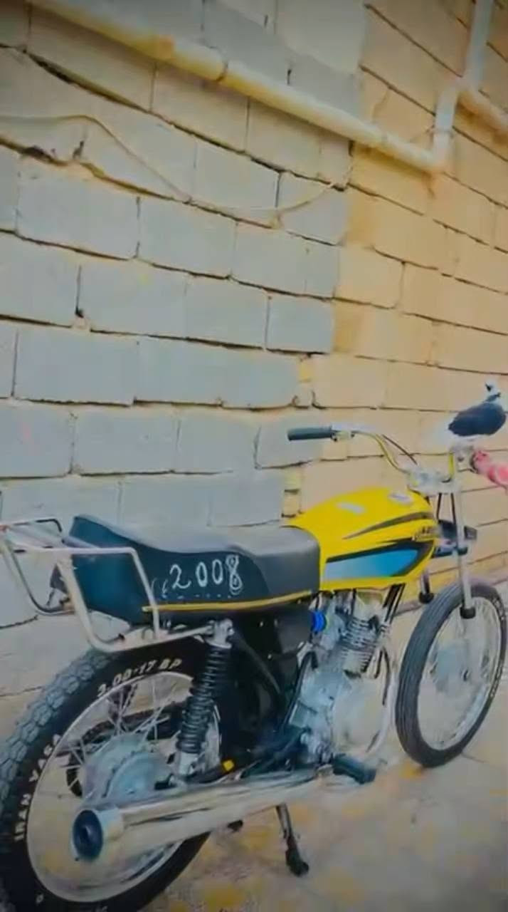 دراجه للبيع شاصي بارت 15اوراق اصولي
تعميره صارله شهرين 
غراض كله اصلي ومختم 
دراجه فصله ومعدل
برغي مامجيوس بيهه 
ناصريه مركز
950 قفلهه
بس واتساب متواجد 
***********

