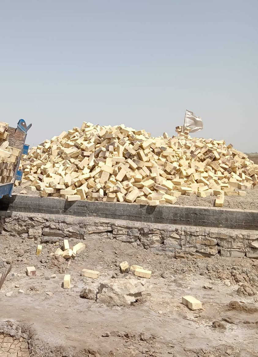 طابوك للبيع طابوكة حلوة ونظيفة لون و قالب و قوة
معامل الطابو 
***********
