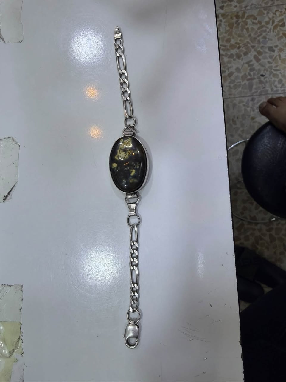 السلام عليكم اسوار فضه معا حجره داوديه مصوره الحجره اصليه وقديمه البيع السعر ١٢٥ الف وبيه مجال يوجد توصيل جميع محافظات العراق ***********
