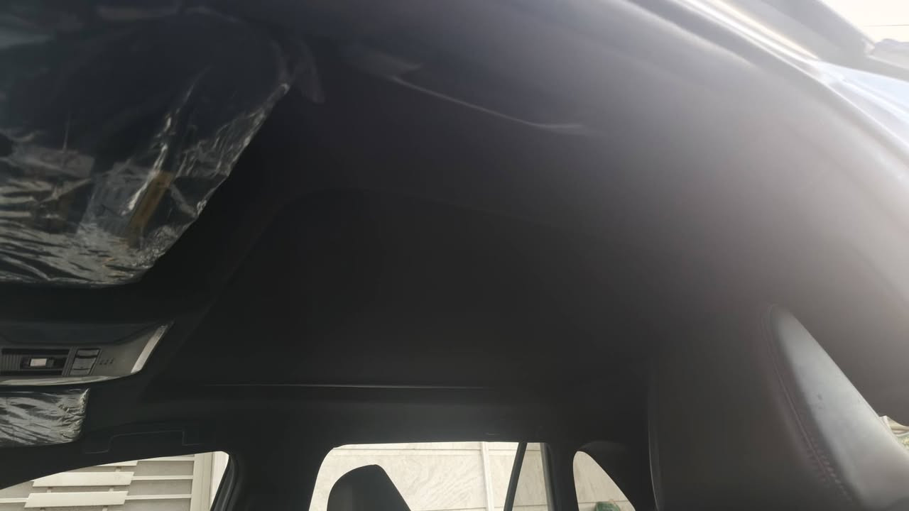 السلام عليكم تويوتا رف فور هايبرد مواصفات فول فول موديل ٢٠٢١ ماشيه ٨١ ألف بيه صبغ بنيد وجاملغ وجاملغ الثاني بي صبغ بيه خشم شاصي ارباك راجع سستم شغل درجة اولى موجوده في بغداد شارع فلسطين *********** حجي اثير العامري بيع فقط
