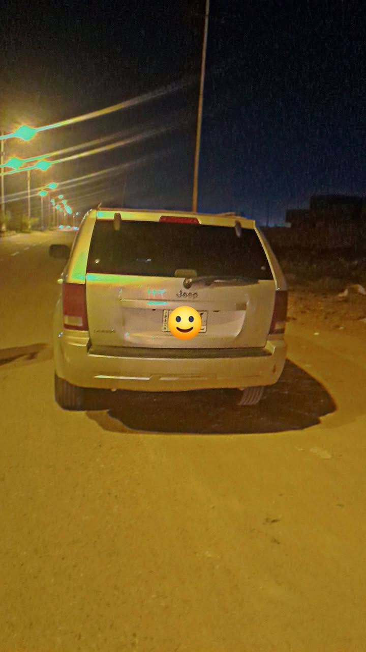 سلام عليكم جيب شيروكي محرك ٦سلندر بي تبخير كير خير من الله موديل ٢٠٠٨ تبريد شغال تخم تاير جديد كهربائيات شغاله كشنات كهربائيه السعر 55وبي مجال الستفسار علا الرقم ***********
