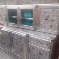 كاونتر المنيوم • نظيف ٨٠٪ • مع سنك