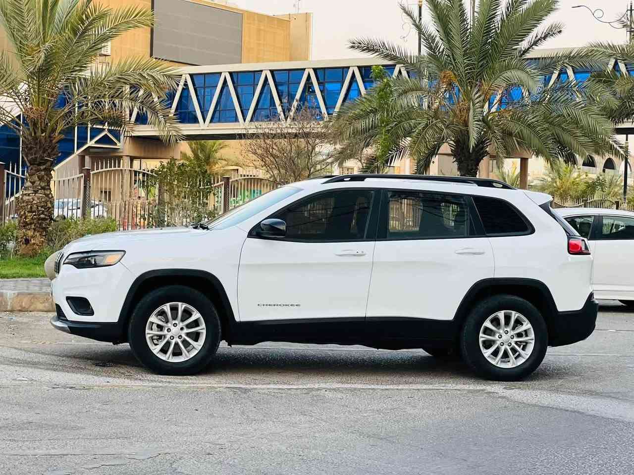 جيب بزون 2022 السعر 137 وبيها مجال فول مواصفات عدا الفتحه بصمه تشغيل عن بعد بصمه ابواب كشنات جلد كهربائية نقاط عمياء محرك V6 سلندر شاشه كبيرا كامره دواره حساسات فورويل اشاير بل مري لايت حاجب تبريد خلفي رقم اربيل الدولي سنويه لل30 تحويل مباشر وارد امريكي حادثها چاملغ وبنيد سونار مصور بل المنشور محرك وكير مكفولات تخم تاير تبريد ثلج مكاني كربلاء المقدسه الاستفسار ***********
