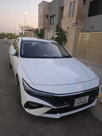 النترا 2024 خليجي للبيع  الممشى 40 الف كم  رقم مميز  فول مواصفات فتحة ...