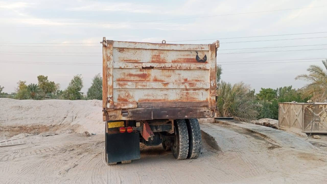 سلام عليكم البي ٧٥ للبيع مكينه٢٥ بيه نسمت بخار بدون تنقيص كير ١١٢ جديد مجموعه جيف رباط عدل شاصي غير مكفول مبطن خارجي تبريد ويه السويج رقم واصط صدامي السعر للستفسار عله هاذا الرقم ***********
