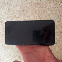 ايفون 11 برو ماكس • شاشته عطلان • ٢٥٦