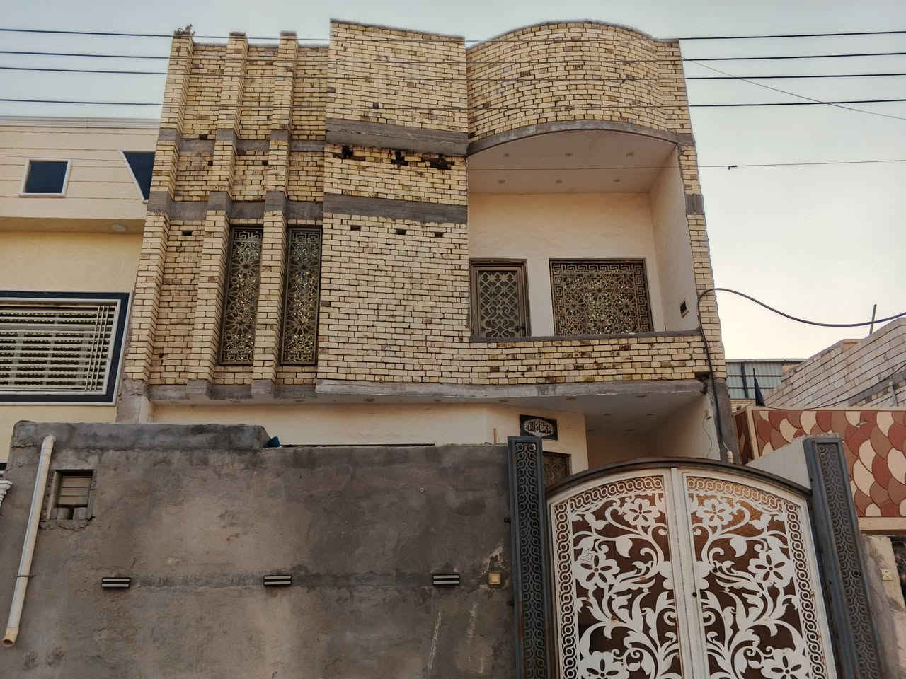 الجمعيات حي الخليج • ١٧٢م • مع اثاث