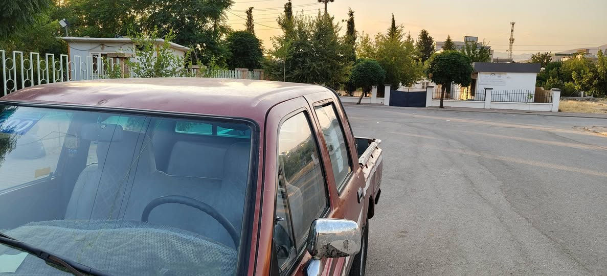 بەناوی خوای گەورەو لەسەر ئیزنی ئەدمین.....
توێتا یابانی سەدامی 
ئاڕم پلاستیک سلێمانی هەتا دهۆک و زاخۆ پێی بچۆ بەشەرت 
ماڵی کەسابەت  ماڵی شاخو گوند 
گێڕو مەکینەی بەشەرتە کارەبای مەزبوت 
سعری خوار بەلاش 29 گەڵا معامەلەیە برایانە 
*********** وەتس ئەپ ڤایبەر لەسەرە
