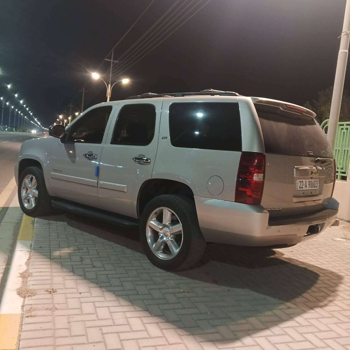 السلام عليكم تاهو لبيع مديل 2008 خليجي كفاله عامه كير محرك LTZ فول موصفات السيارة جاهزة من كلشي 
السعر 215 بيه مجال لشراي 
الهاتف ***********
