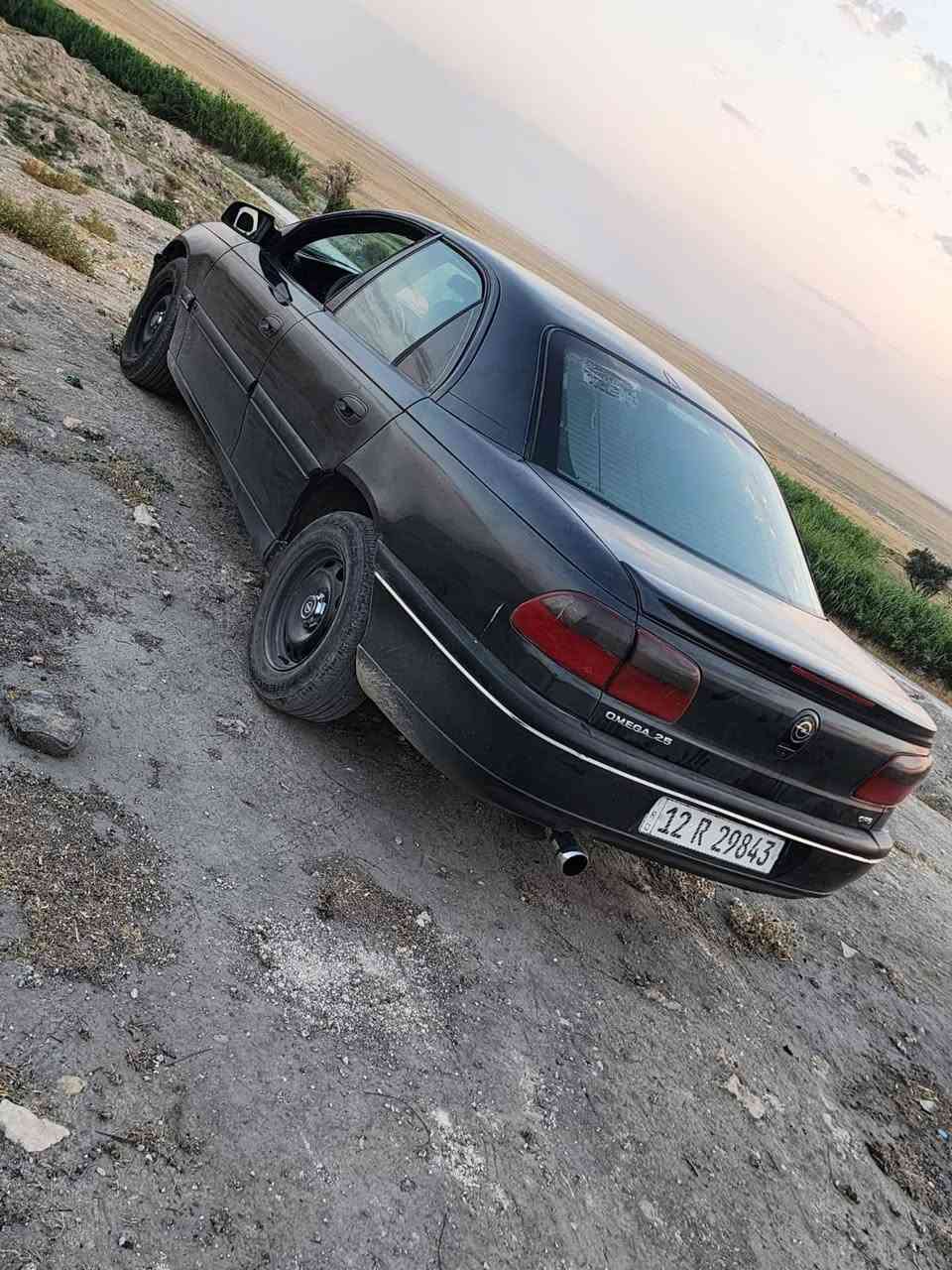 وميكا بزون موديل 95 فول بس كير عادي مصبوغ جماليه شرط بدون معجون بدون حادت سعر 45 كابون موجود يرهم مراوس مع بيكب للاستفسار
***********
