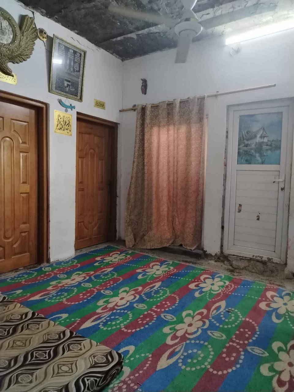 بيت بعلوه الفحل شارع معمل الموز 150متر خلف فلل زراعي سند 25رقم ***********غير متواجد عل النت السعر 25وبي مجال
