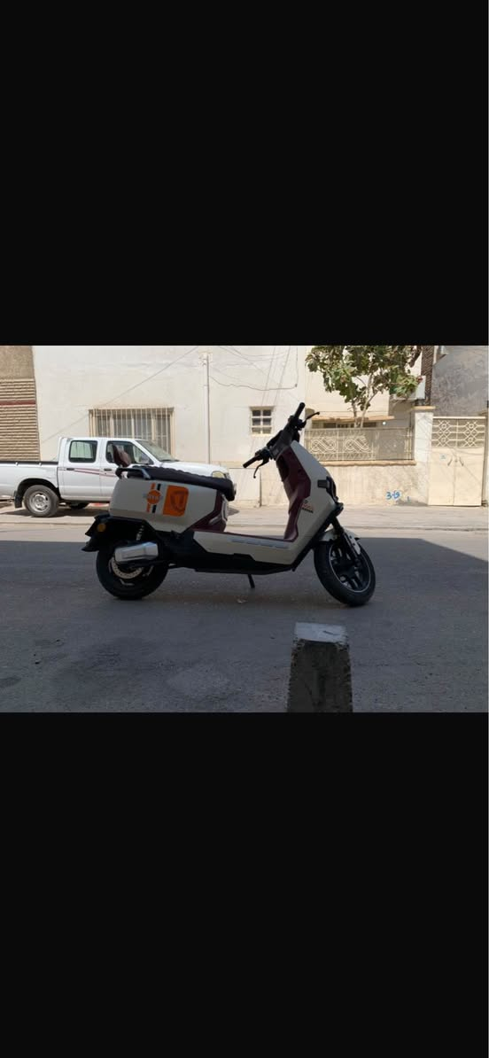 السلام عليكم دراجه ريان استخدام قليل ماخذها بمليون و٤٠٠ مناقصها شي بس لماشه يرادلها تصليح 
سعرها ٩٥٠ وبيها مجال للشراي مكاني بغداد الاعضميه ‭***********‬ بغداد, العراق
