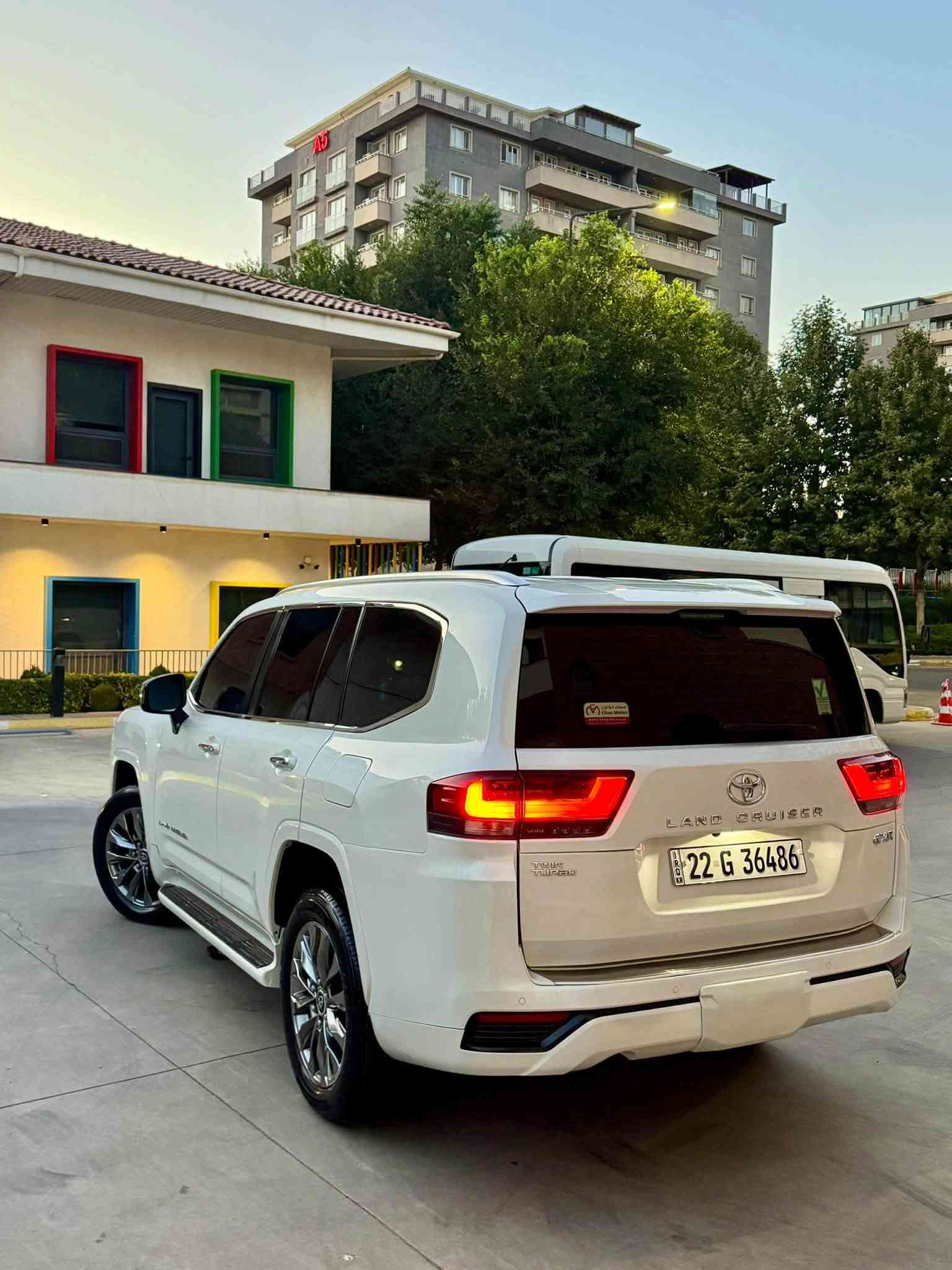 LAND CRUISER_2023 _Twin Turbo _GXR
_GXR_87,000Km

اللَّهُمَّ صَلِّ عَلَى مُحَمَّدٍ وَعَلَى آل مُحَمَّدٍ

اخت زيرو بل كارتون
بدون صبغ - بدون رمل - بدون حالوب ـ حتا دعاميات شرط

🔷تويتا لاندكروز موديل (2023) توين توربو
🔷سياره زيرو شريكه ساز باب اولا
🔷سياره مواصفات (GXR)
🔷سياره (٦) سلندر توين توربو  

🔷مواصفات سياره 
(كوشنات جلد _ شغال عن بعد
_ كاميرا _ كوشنات تدفيه _ شاشه كبير
٣ شاشات بيلادي _ وايرليس شحن _   نيظام eco _ سلايت _ النزلاق _ثلاجه _ زينون _ حساسيه الديك المؤخره مرايات _)

🔷سنويه هزه كل جديد مباشر حول

🔷• نظافه ١٠٠٪ كامل سيرڤس بدون نقص و

🔷مكان سليمانيه
🔷سعر (628$)
🔷رقم . ***********
