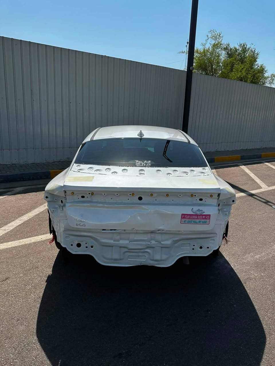 سلام عليكم كي فور لون ابيض وارد امريكي مكينه الفين        سياره

عله حادثه ما ملعوب بيه سياره بدون رقم منه فيس بسمي 

مواصفات  

1_بصمة 

2_تشغيل عن بعد 

3_ بصمة ابواب 

4_ بصمة جنطه 

5_شاشه متصل حجم كبير 

6_فول قيادة ذاتيه مع تحديد مسار 

7_فول تحكم ستيرن 
8-ويل كب

9_منافذ شحن خلفية 

10_سايد بريك كهربائي 

11_مانع انزلاق 

12_نقط عمياء 

13 _ تحكم وضعيات قياده

14_رادار امامي وخلفي وجانبي 

15_فول حساسات توقف ذاتي 

مكاني بغداد حي العامل 

***********
