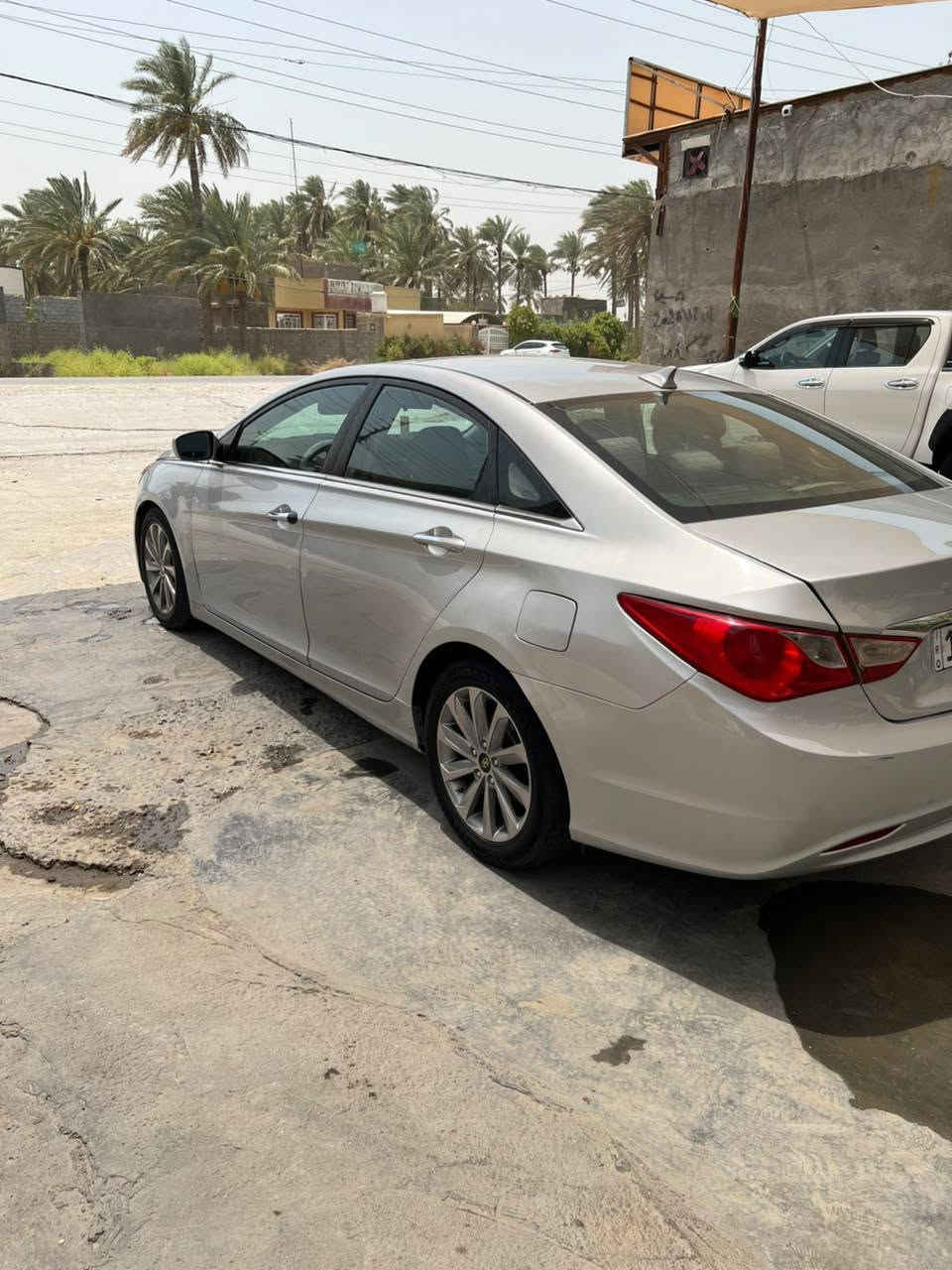 السلام عليكم للبيع سوناتا موديل 11رقم بغداد انكليزي باسمي سنويه 31 وارد امريكي حادثه جاملغ خلفي وبيه 3 قطع صبغ السياره ليبل واحد مكفوله من التبديل والضربه محرك 2400
 كير 6نمر شاشه كامره دواره تبريد ثلج حداديه كله جديد 
مكان السياره حله اتصال فقط رجاءً     السعر 85 
  ***********.   ***********
