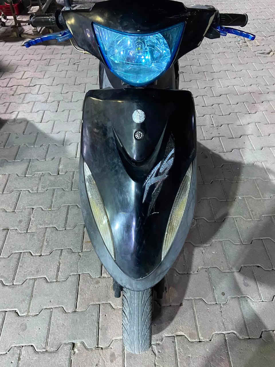 سلام عليكم ماكس عدله120 دراجه كفاله سلف كابريتر اصليات كهربائيات كيلو متر طوافه كامله كلها وكفرات ختم واحد ويه المكينه هـ***********
