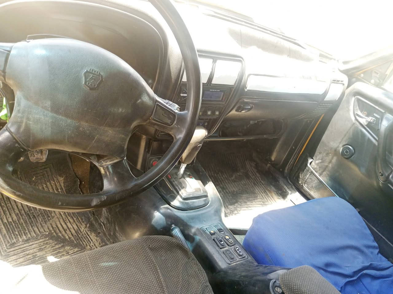 فولكه للبيع نظيفه بيه محرك ونجي ناعم مكانه ناصريه فضليه ***********سعره 17بيه مجال قليل
