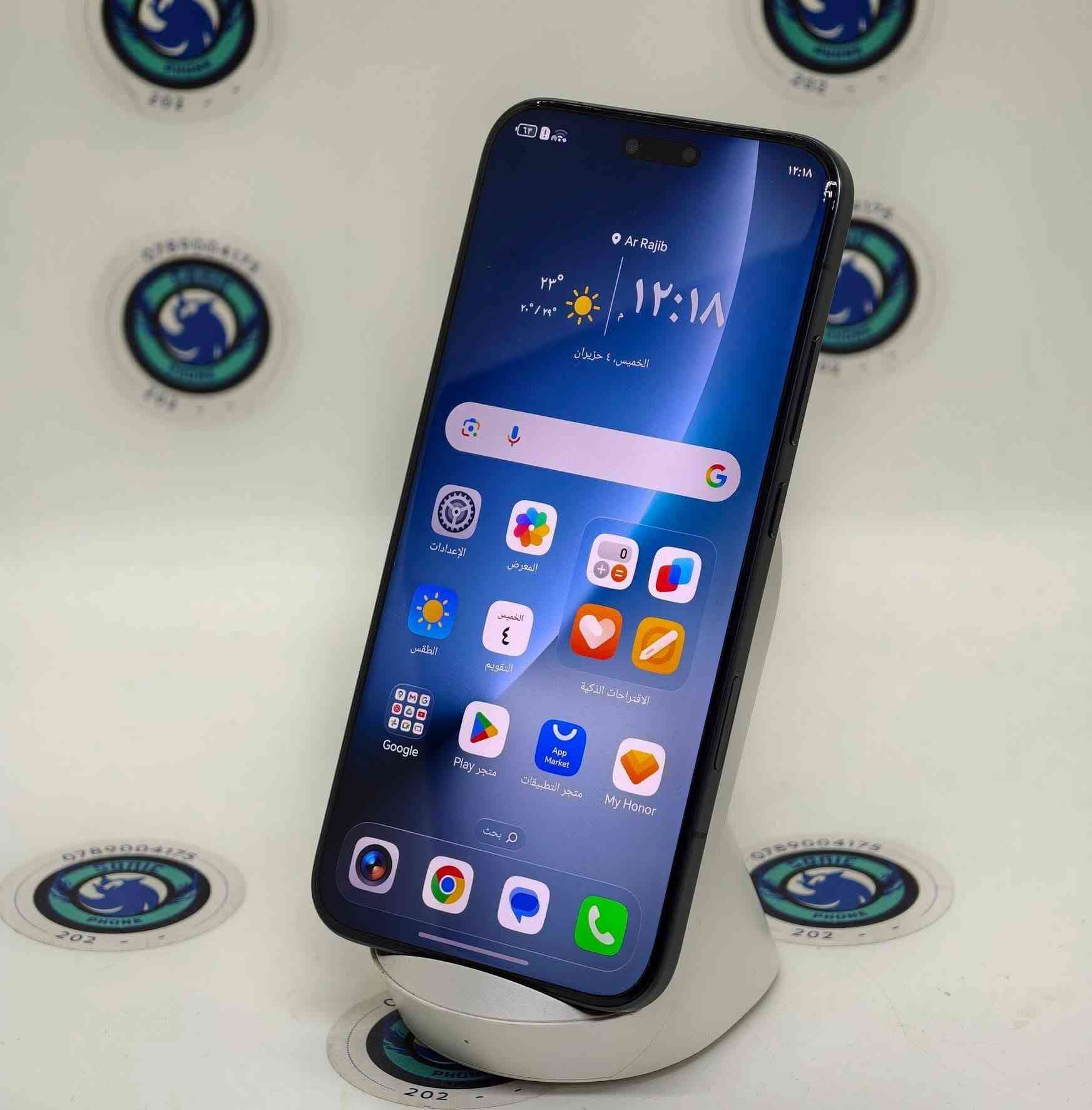 مساء الخير أخوان
Honor Magic 8 Pro 512 Blue
الجهاز تحفة كامل الملحقات شرق أوسط
أستعمال قليل ونظافة  100%
مثل مموضح بالصور
للبيع السعر 1100 قفل بدون أحراج
ميعجبك ألسعر تنورني وأخليك بعيوني
متواجد خاص

نص مكتوب في الصور:
- Ai IMAGE