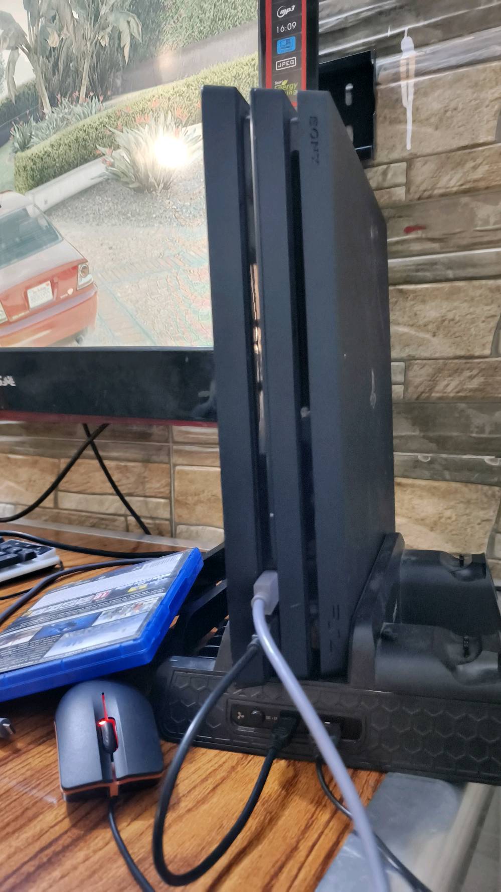 سلام عليكم بلي فور برو  أون لاين مفتوح لتنضيف  فقط ومع يوسبي ويدات تلاثة   ملاحظة اليدة الثانية حرف الو ميشتغل فقط وقاعدة بلي  مكاني بغداد الجديدة سعرة  ويا يوسبي ويا قرصين جيتي أي وفيفا 23  مكاني بغداد الجديدة ذاكرة نص تيرة نضام 13.52 سعرة 275