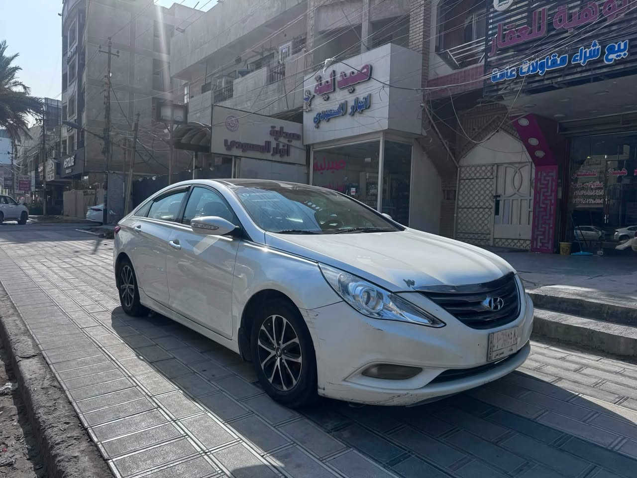 سوناتا للبيع ٢٠١١ خليجي بنورما  فتحه كشتات جام كهرباء فول اوتماتيك ذاكره كشتات تحكم سرعه تحكم ستيرن محرك دوش ٢٠٠كامل تبريد ثلاجه مابيه حادث فقط باب سايق جارد بالسمي ومكاني السيدية
***********
