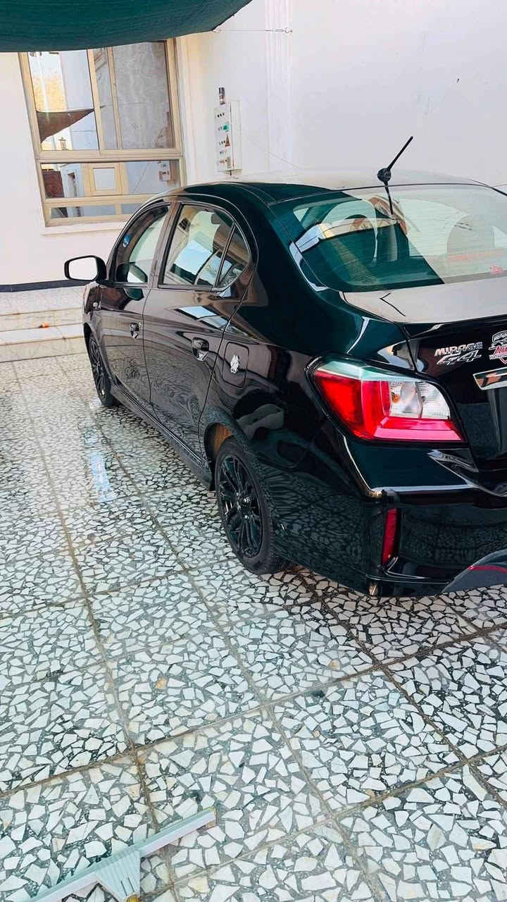 للبيع ميراج موديل2024تعتبر زيرو ماشية 6000 حادثها كلش بسيط فقط بارد جاملغ ربع البونيد بدون ايرباك بسمي تحويل مباشر سيارة بلاك ادشن بوضع الشركة جديدة عليها عتمادية سيارة ياباني متفكر باي عطل بعدها حالة وكالة مواصفات تحديد مسار رادار امامي كامرة خلفية شاشة ابل كار بلي اندويد اتو تحكمات كروس سرعة مكينة3سلندر 1200حجمها اقتصادية سعر 103مكاني بغداد سيارة جديدة  *********** صور سونار بل منشور بغداد, العراق
