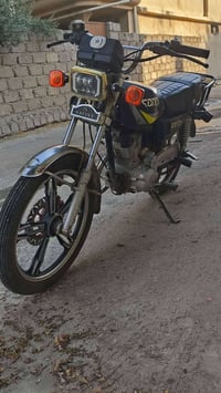 سيڤان • ٢٠٢٣ • سلف