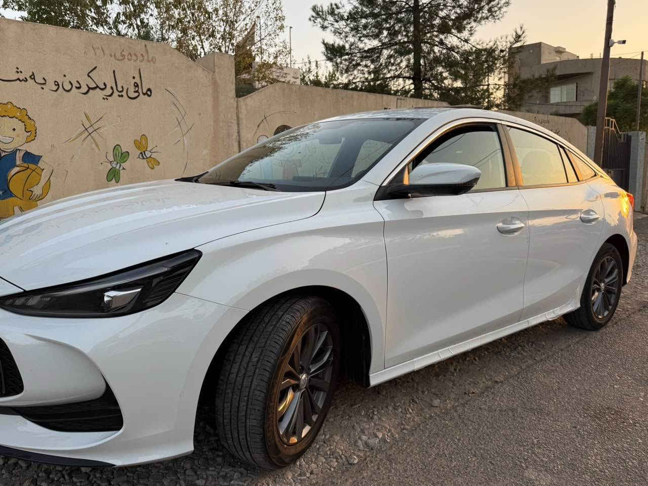ئيّمجى جيتى
مؤديّل 2025
فول موصفات 
٥ كاميرا
بي بوياخ هيجي پيوه نيه
سه نه وى تازه يه
به ناوى خوّمه وه يه
كامل جوان كارى بو كراوه
27 هه زار روّشتوه
باى 122$ كَه تايه معامه له 

بو زنياري زياتر 
***********
*********** السليمانية, العراق
