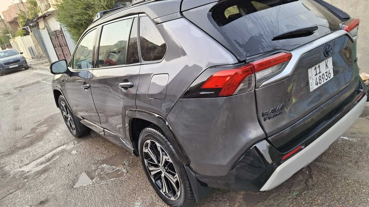 TOYOTA RAV4  2024 بلكن
 
📍السيارة موجودة في بغداد حي العامل 

تويوتا  راف فور   هايبرد + بلكن XSE
المسافة المقطوعه 8000

المحرك 2500cc هايبرد 
الموديل 2024
مرقم بغداد 
بانوراما 
شاشة كبيره JBL
دفع رباعي 4x4.
رادار امامي خلفي 
 مانع تصادم
تصحيح مسار
مانع انزلاق
تحديد مسار
نقطة عمياء .
مثبت سرعة
هاند بريك كهربائي 
5كامرات
كراسي كهرباء 
كراسي تدفئة تبري 
بصمه أبواب
تحكم ستيران شفتات 
تشغيل عن بعد سياره 
ويل قياس  19 .
اضويه اماميه زنون LED
كشافات ضبابي LED 
حساسات خلفيه 
باب خلفي كهرباء
نظام GPS+ خرائط 
3 انظمة قياده 
***********
السعر 350
