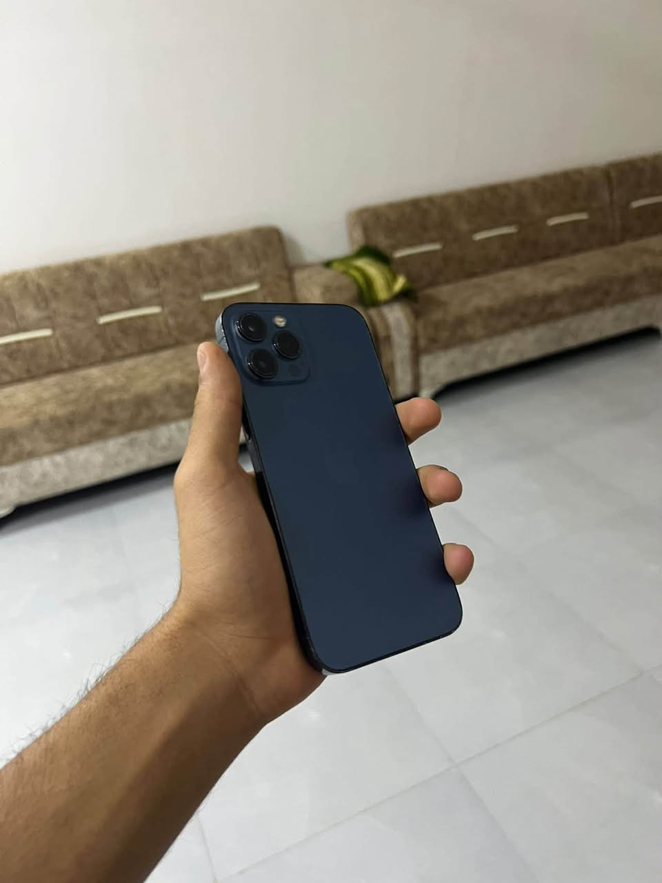 آيفون 12 برو ماكس • ٢٥٦ • بطارية ٧٠٪
