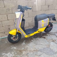 ار ٧ • مديل ٢٠٢٥ • بطاريات جديدة