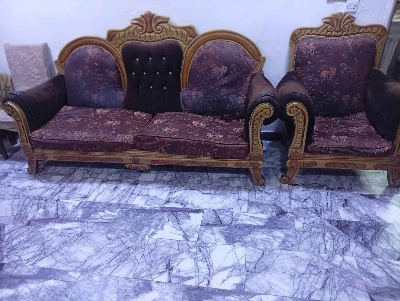 تخم مستعمل للبيع في بغداد ابو دشير 
السعر ٢٥٠ وبي مجال 
للتواصل واتساب ***********
