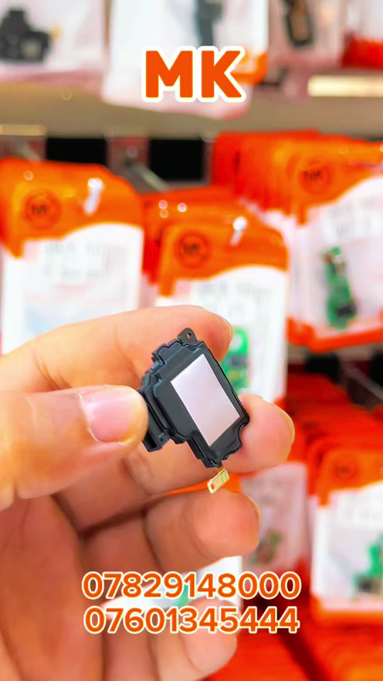 🔊🔥 جرس سماعة Samsung A70 من MK 📱 Samsung A70 Buzzer Complete 🎵 صوت واضح وقوة أداء 🛠️ جودة ممتازة ومناسب لفنيي الصيانة ✅ قطعة جاهزة للتركيب إذا تريد القطعة الصح لجهازك… اختار MK 💪 📞 *********** 📞 *********** شركة محمد الخفاجي MK كل ما يحتاجه فني الصيانة… متوفر عدنا 🔧📱
